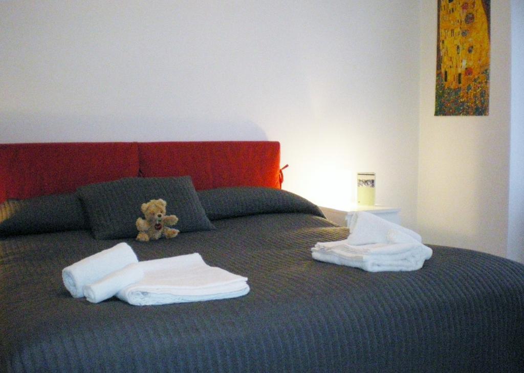 Apartment Melozzo มิลาน ห้อง รูปภาพ